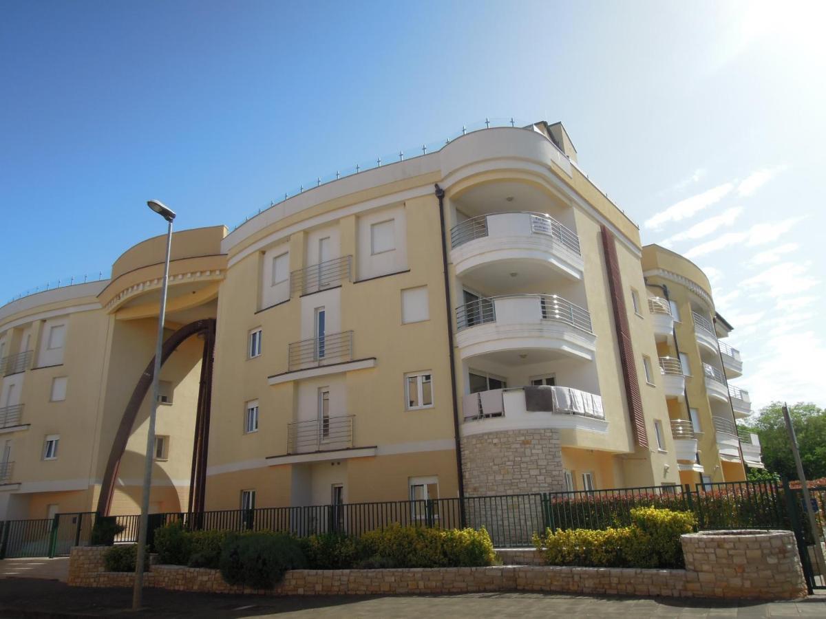 Stella Maris Appartement Umag Ngoại thất bức ảnh