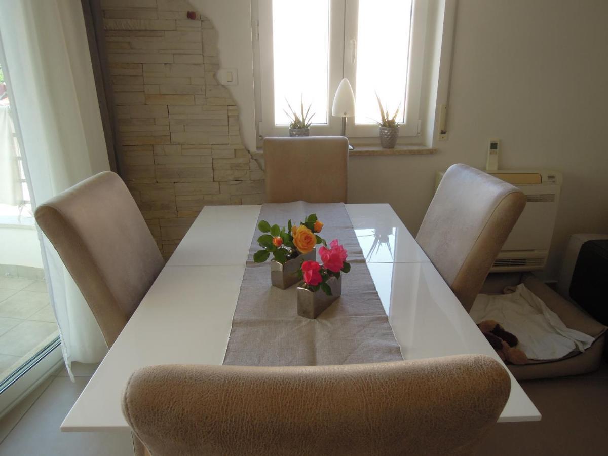 Stella Maris Appartement Umag Ngoại thất bức ảnh