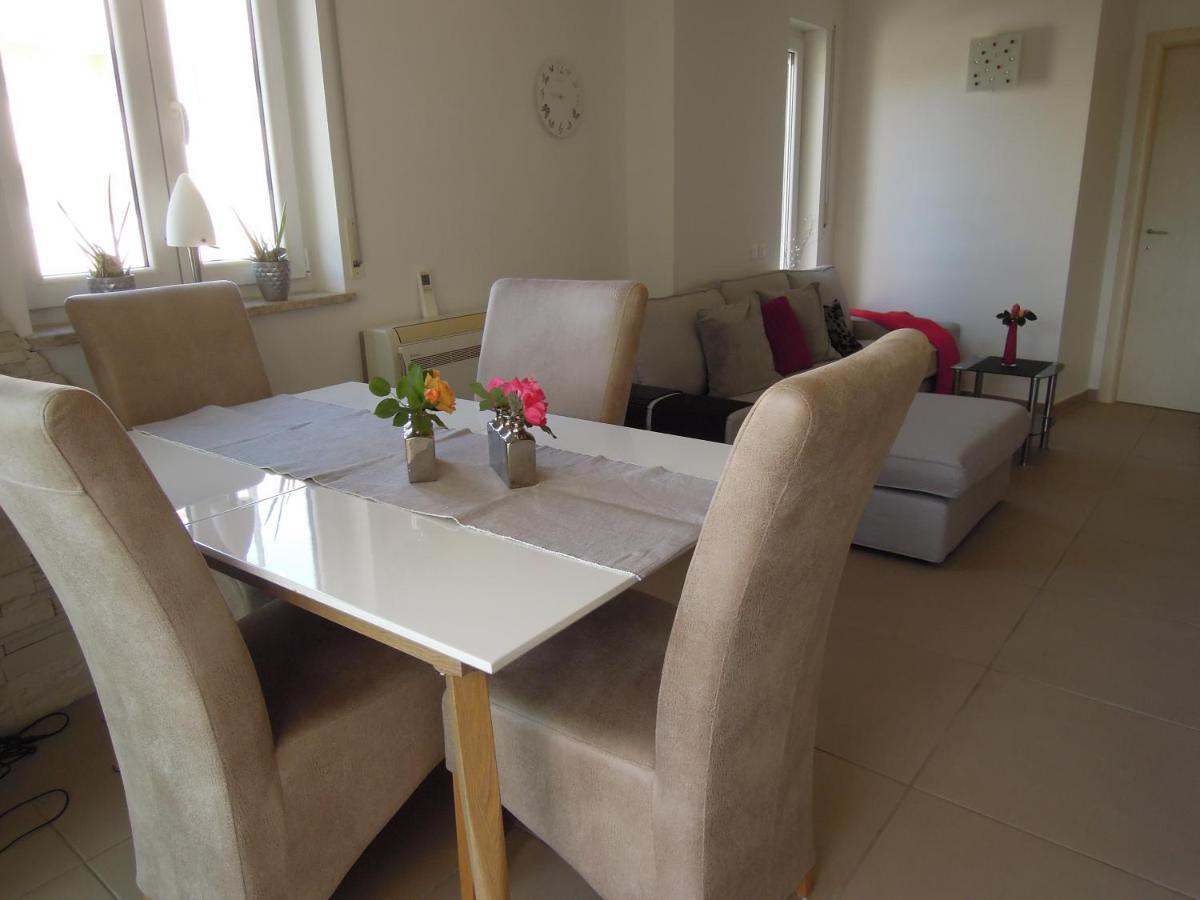 Stella Maris Appartement Umag Ngoại thất bức ảnh